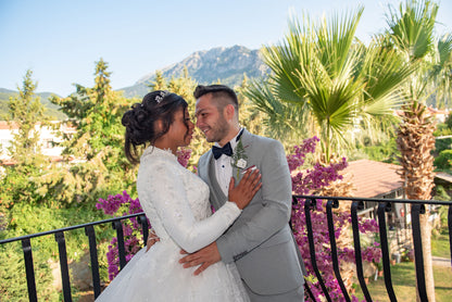 Week Rental With Wedding Package
