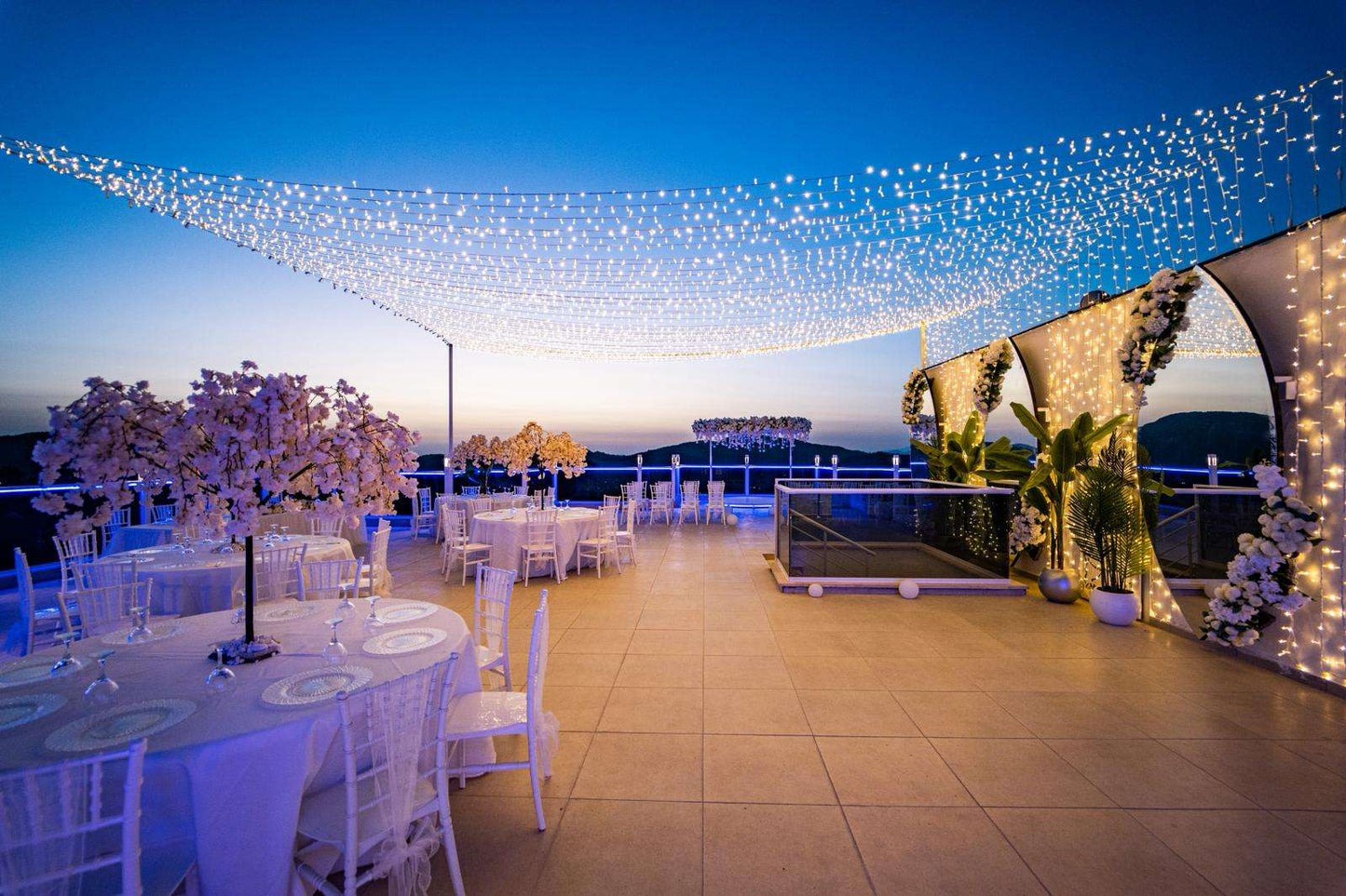 Week Rental With Wedding Package