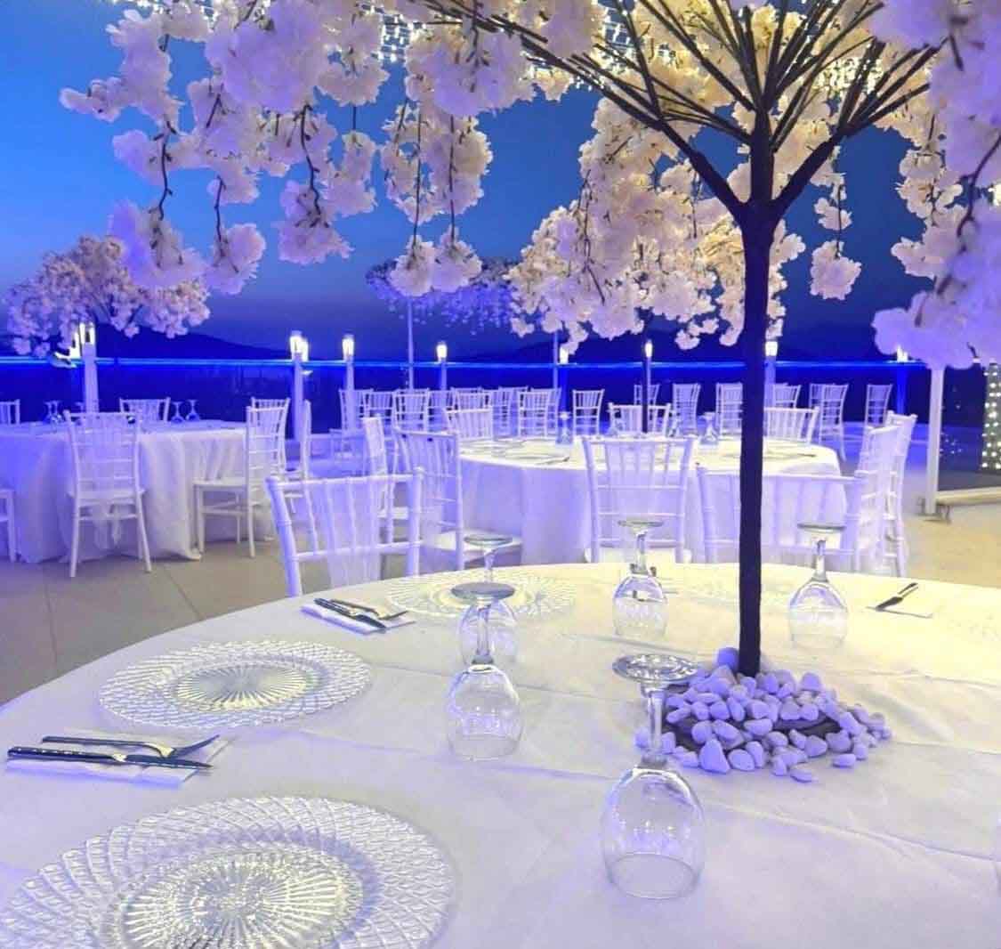 Week Rental With Wedding Package